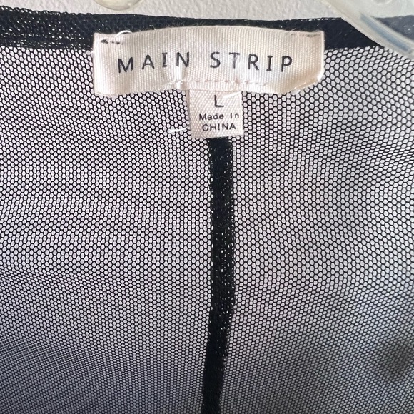 Black cover up - Picture 2 of 2